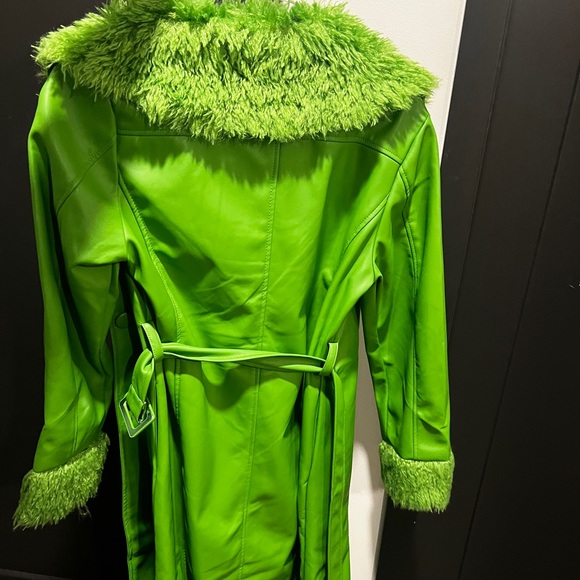 Faux leather and feather jacket - Picture 2 of 2